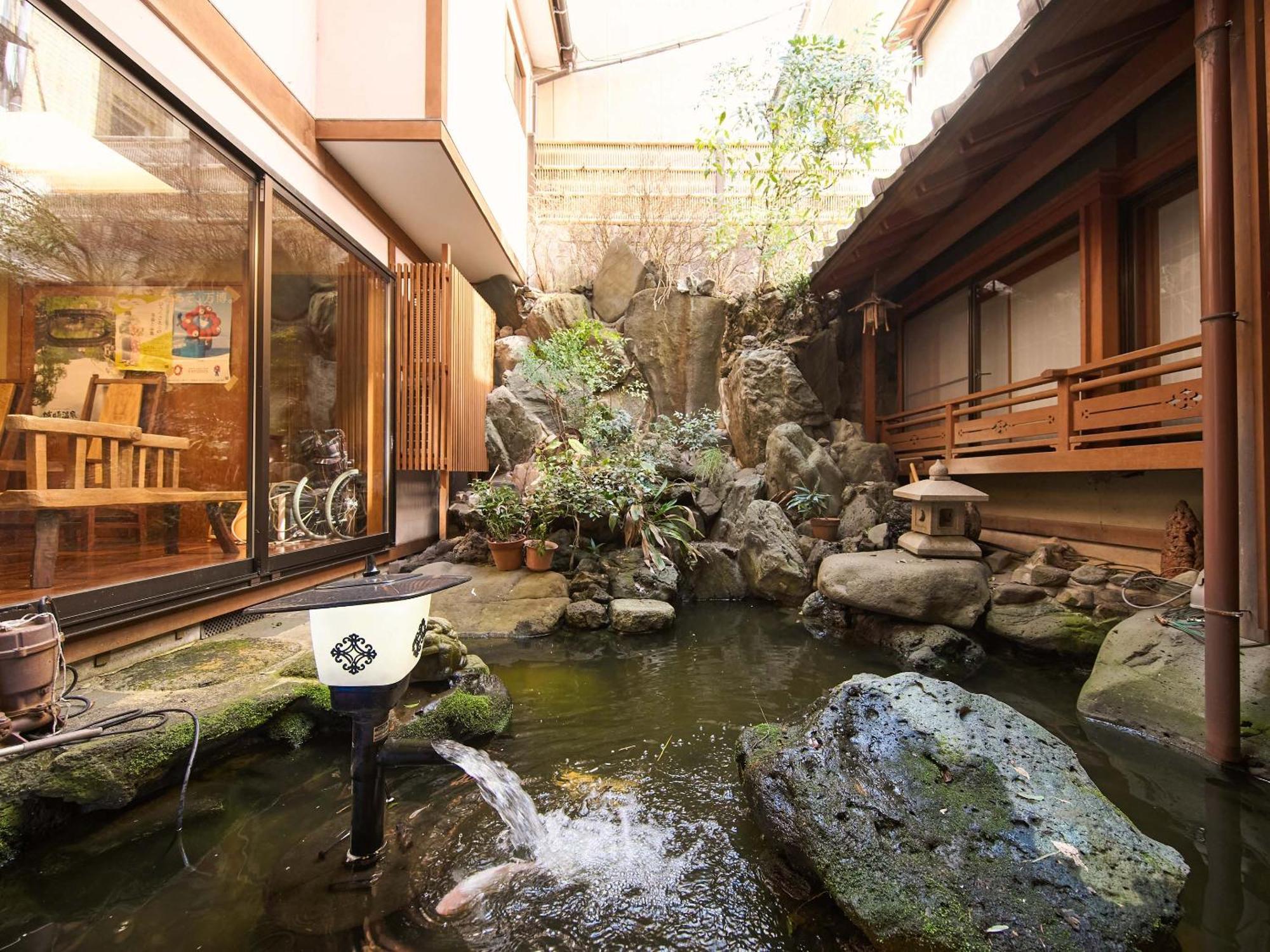Отель Sinonomesou Kinosaki Onsen Тоёока Экстерьер фото