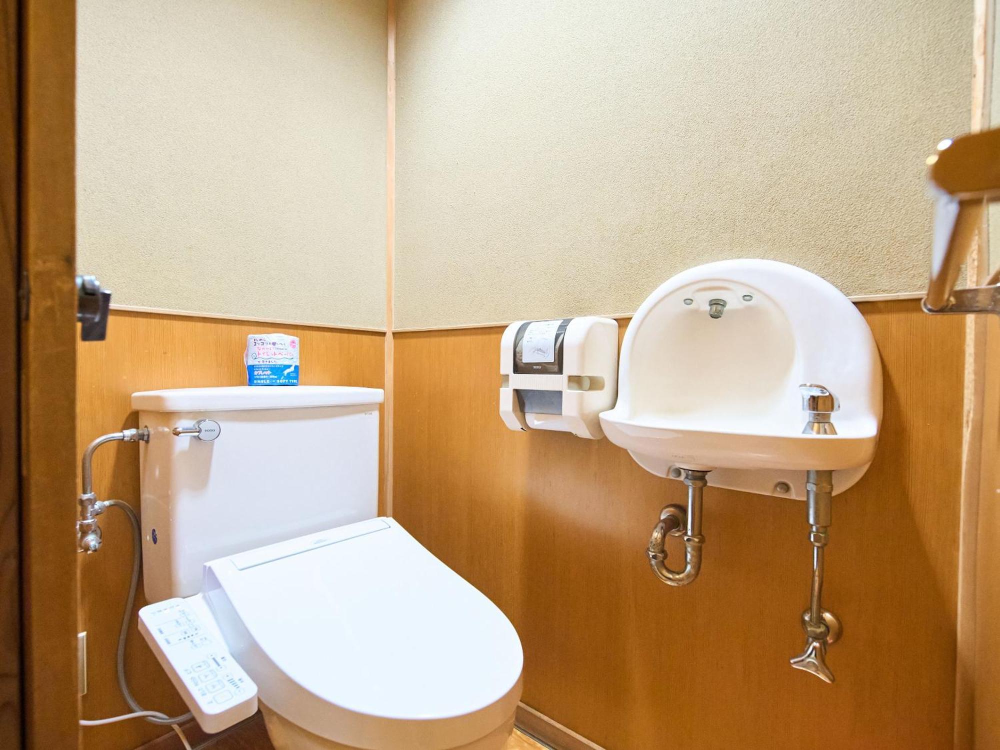 Отель Sinonomesou Kinosaki Onsen Тоёока Экстерьер фото
